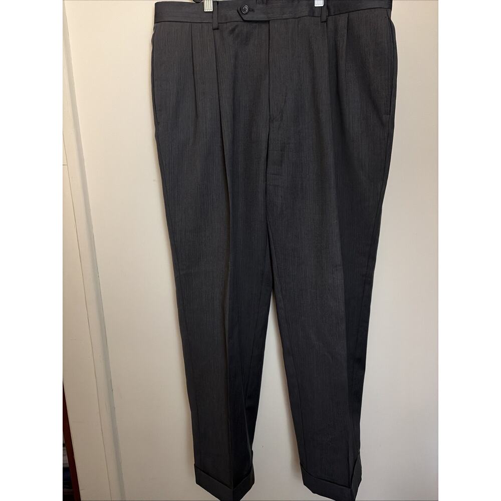 Jos. A. Bank Dress Pants Mens 36x30 Charcoal Gray Pleated Cuffed Classic Slacks